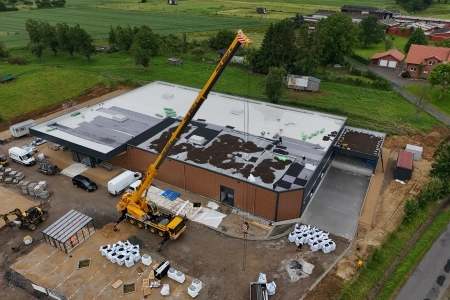 Greenroof at supermarket